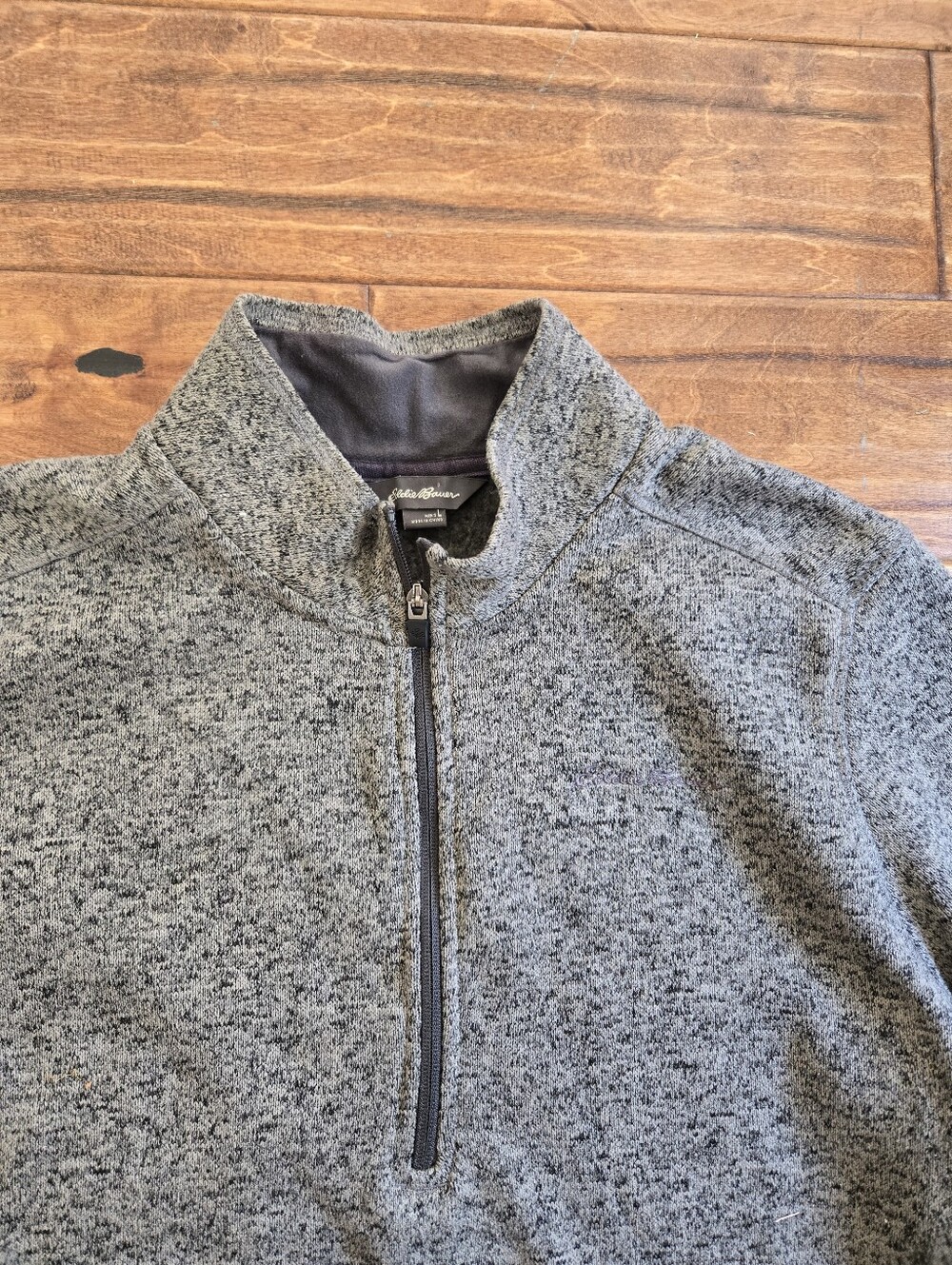 Eddie Bauer Men's Gray Heather Half-Zip Pullover Large